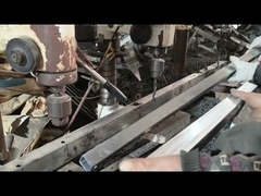 ইউরোপীয় স্টাইল 1.8M নলাকার ইস্পাত বেড়া নিরাপত্তা ধাতু Palisade বেড়া প্যানেল