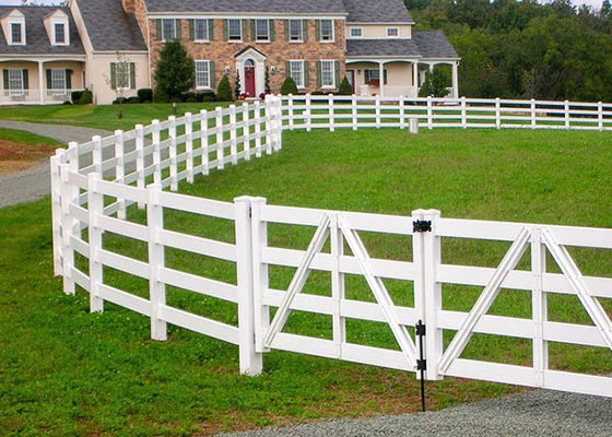 3-Rail White Color PVC Horse Fence with European Style for Farm and Ranch